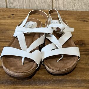 EuroSoft Gianetta White‎ Faux Leather Toe Post Strappy Comfort Sandal Size 11